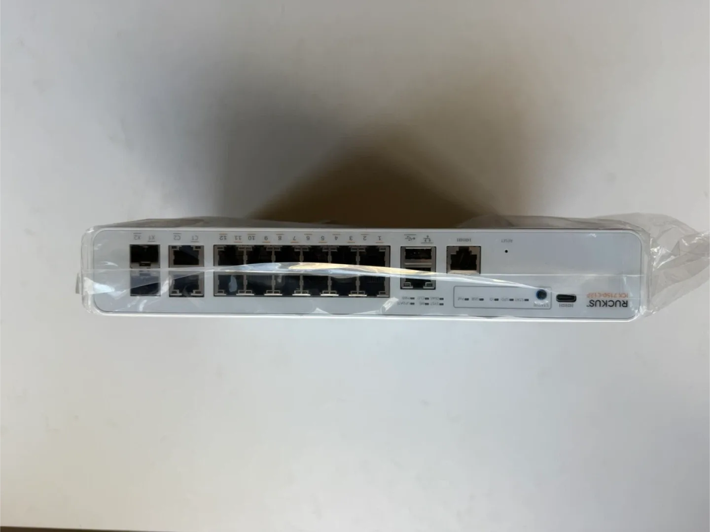 New Ruckus ICX 7150-C12P 12-Port Managed Switch image indicator(9)