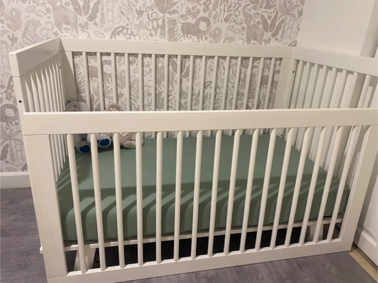 White Baby Crib image indicator(4)