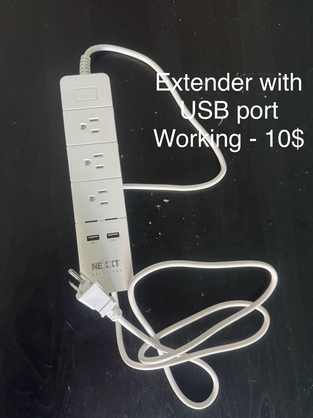 Nexxt Solutions Power Extender with USB