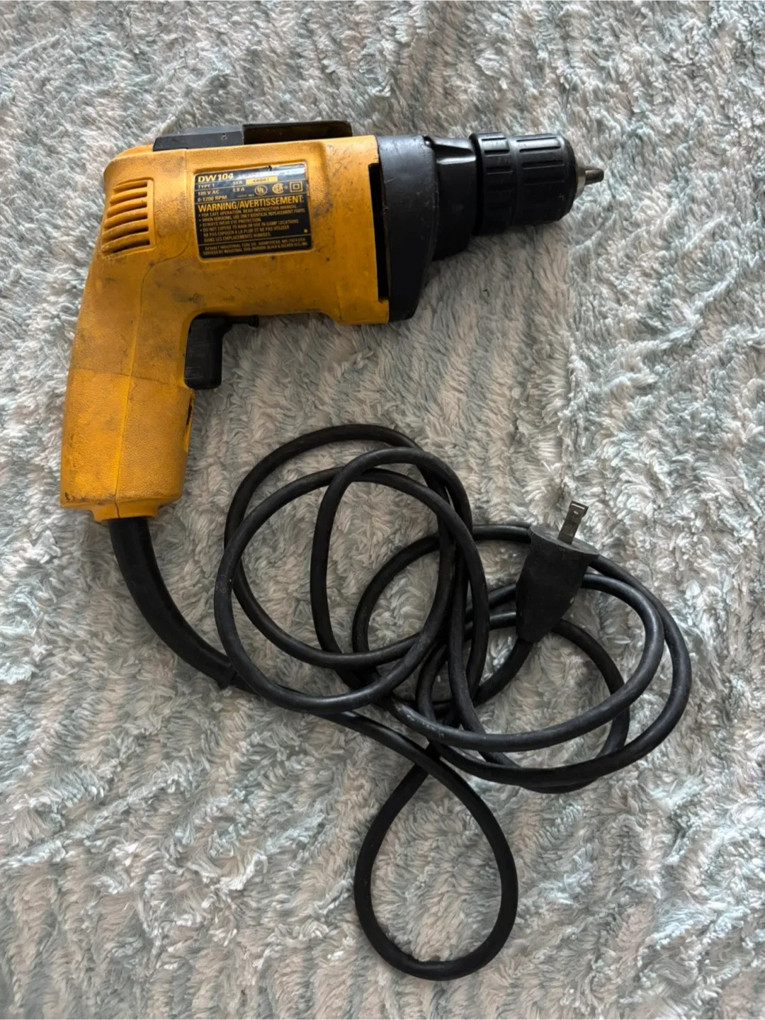 DeWalt DW104 3/8" VSR Drill image indicator(2)