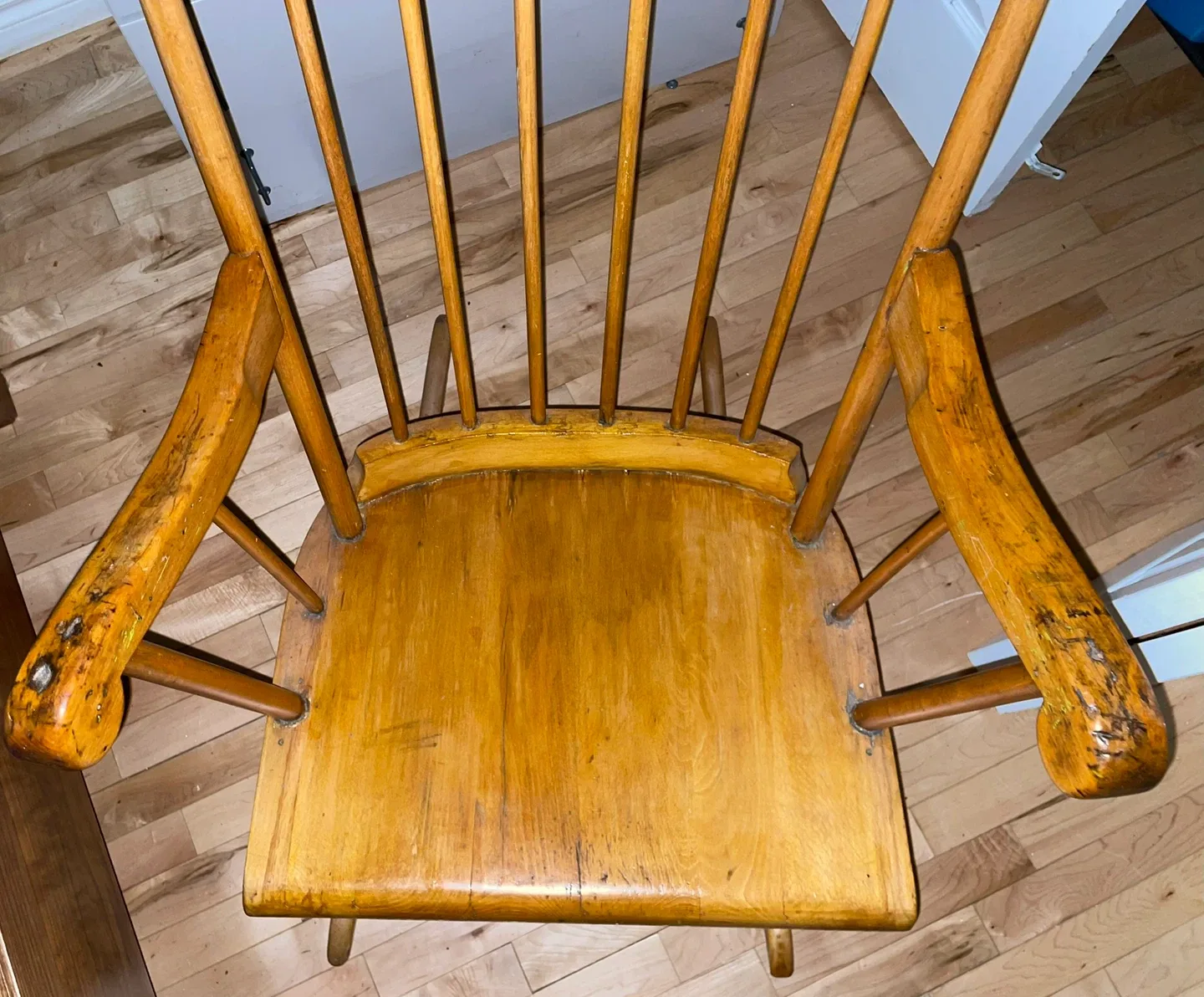 Antique Rocking Chair image indicator(4)