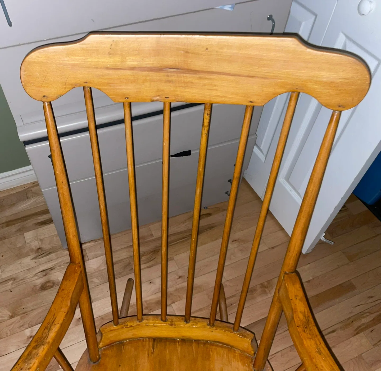 Antique Rocking Chair image indicator(3)