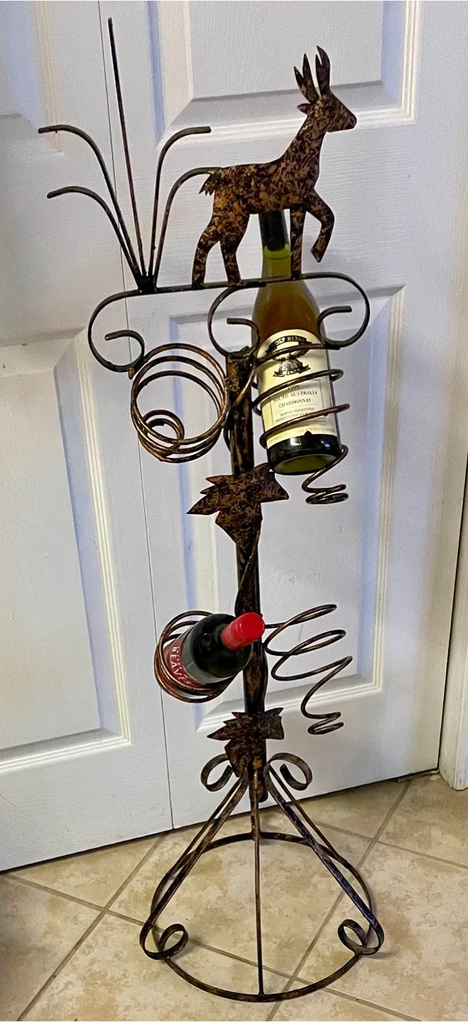 Folk Art Style Wine Rack Detailed image indicator(2)