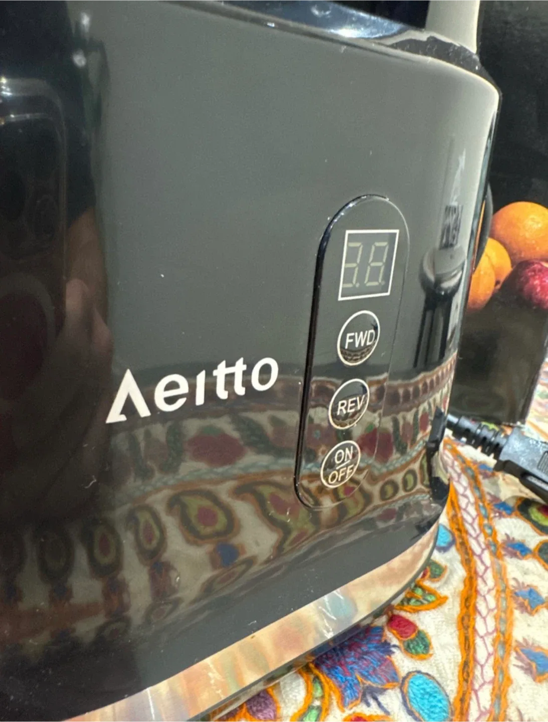 Aelitto Slow Juicer AMR8824 - Like New! image indicator(2)