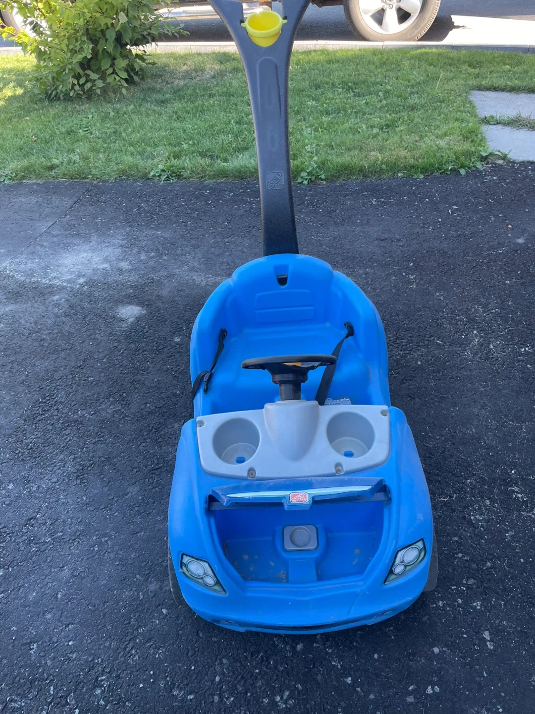 Step2 Blue Whisper Ride Touring Wagon image indicator(3)