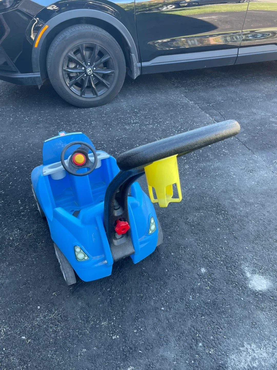 Step2 Blue Whisper Ride Touring Wagon image indicator(5)