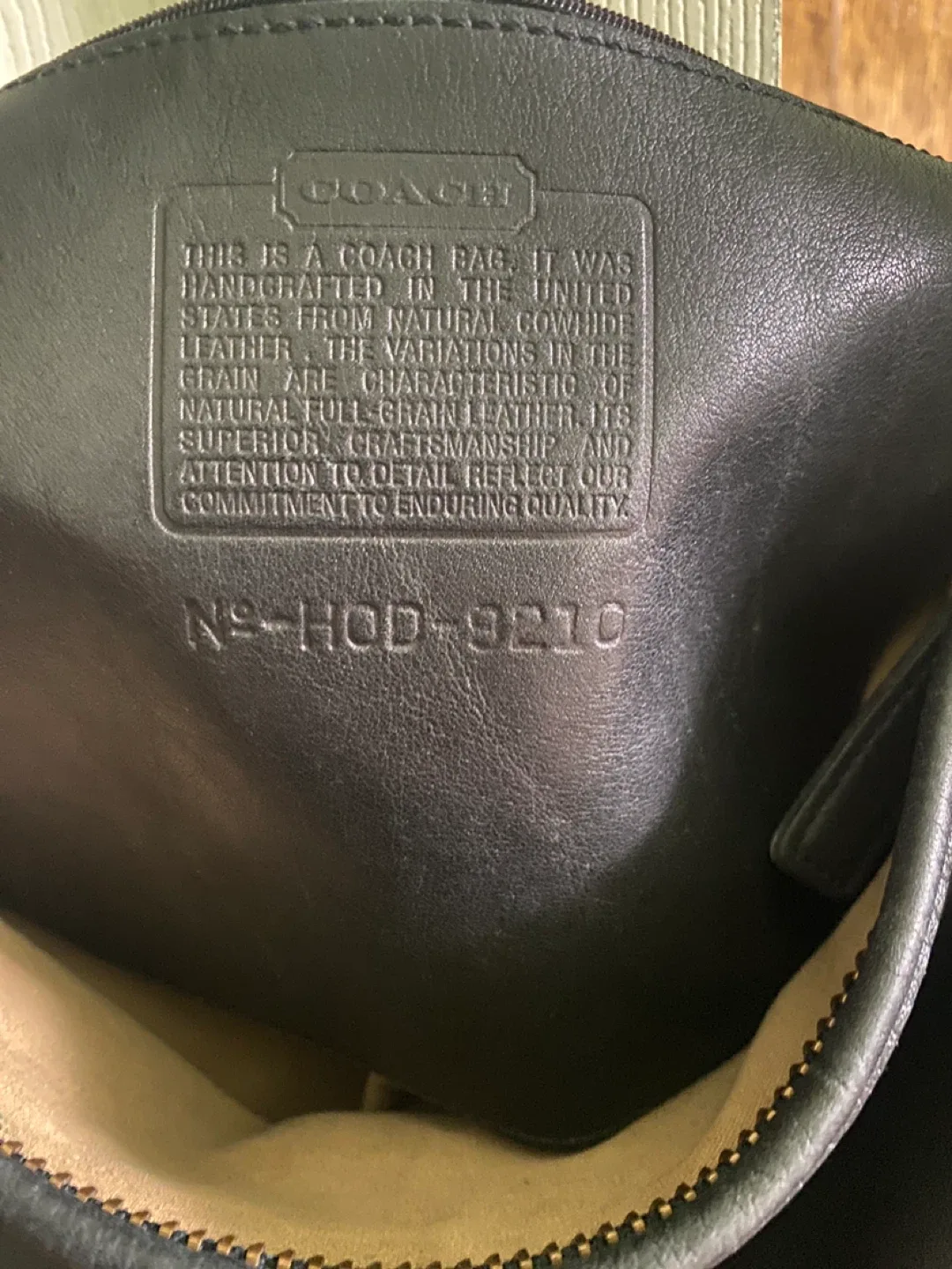 Coach Black Leather Hobo Bag 9210 (vintage 90s) image indicator(2)