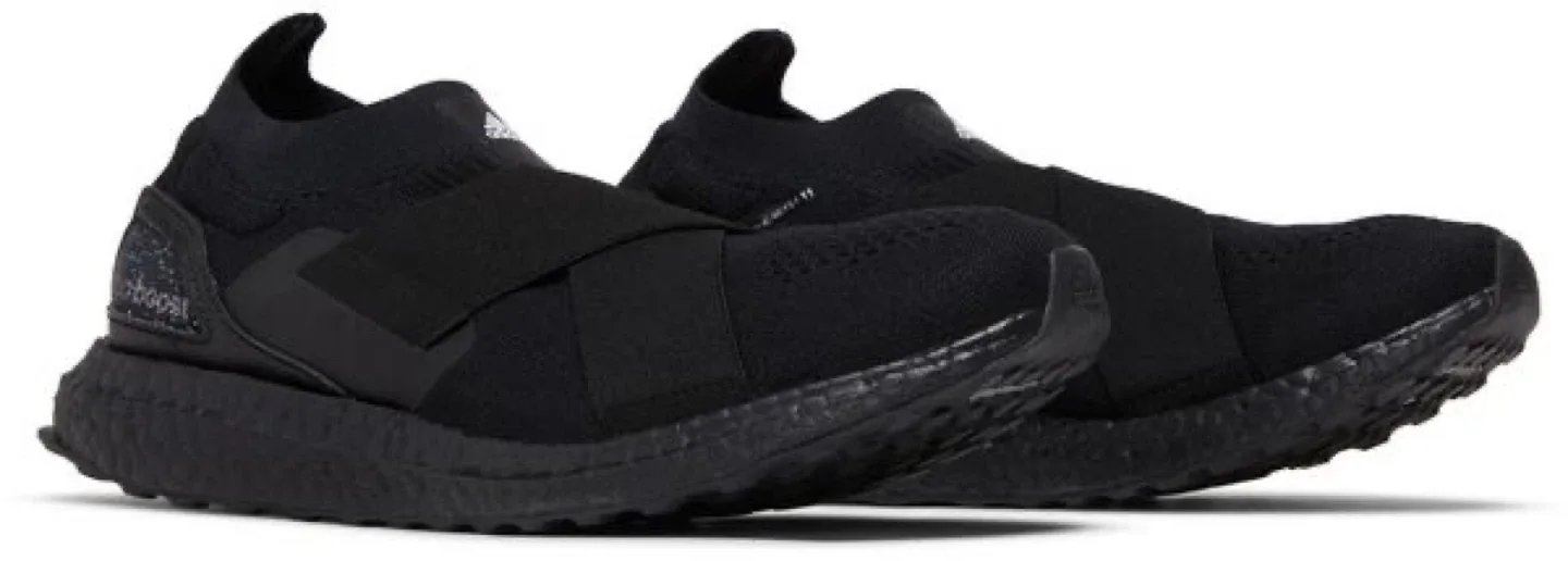 Swarovski x Adidas Woman Ultraboost Slip-on DNA Triple Black image indicator(10)