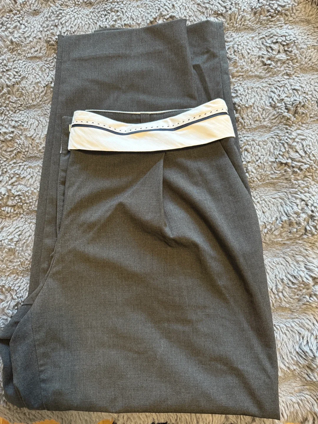 Zara Grey Trousers - Size M thumbnail