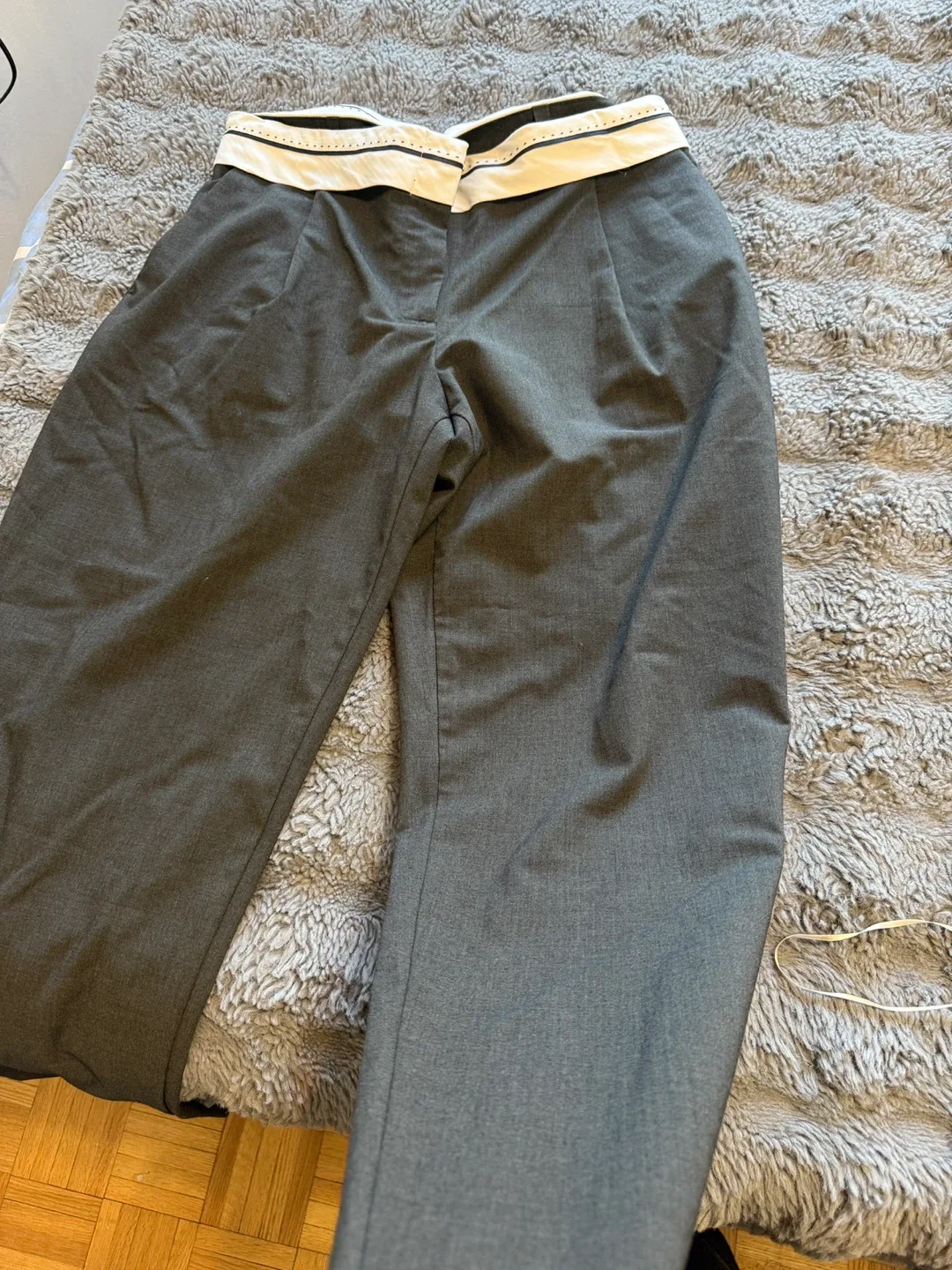 Zara Grey Trousers - Size M image indicator(4)