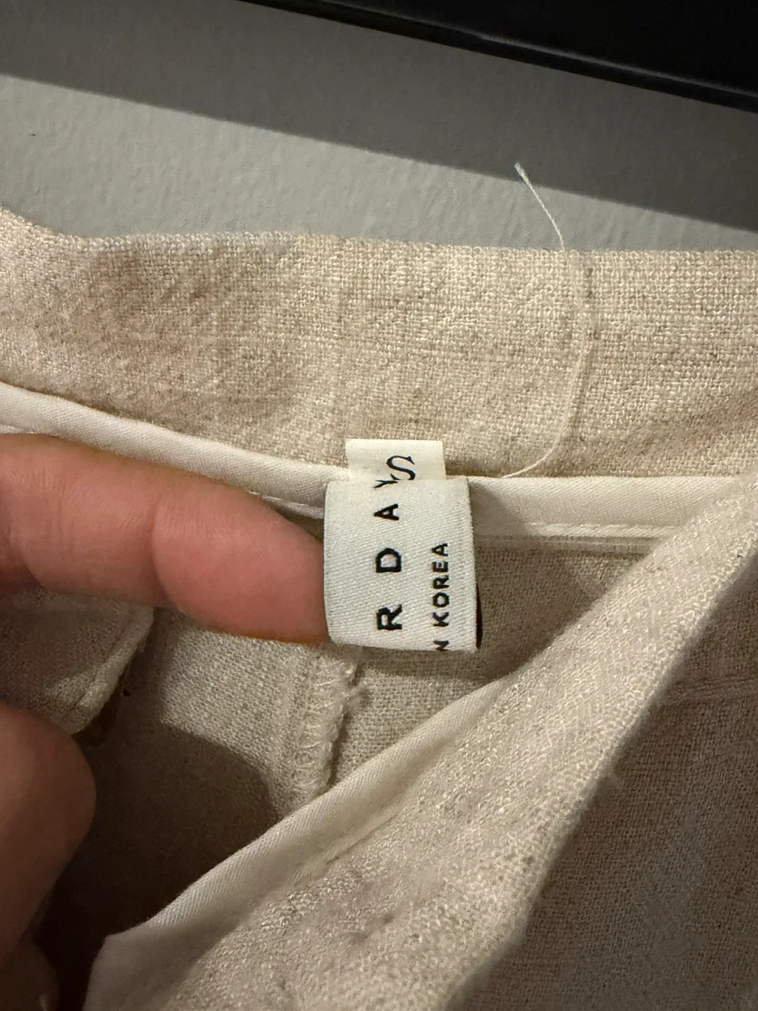 Beige Linen Pants image indicator(3)