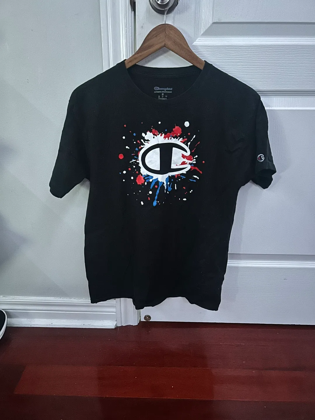 Champion Black T-Shirt - Size M thumbnail