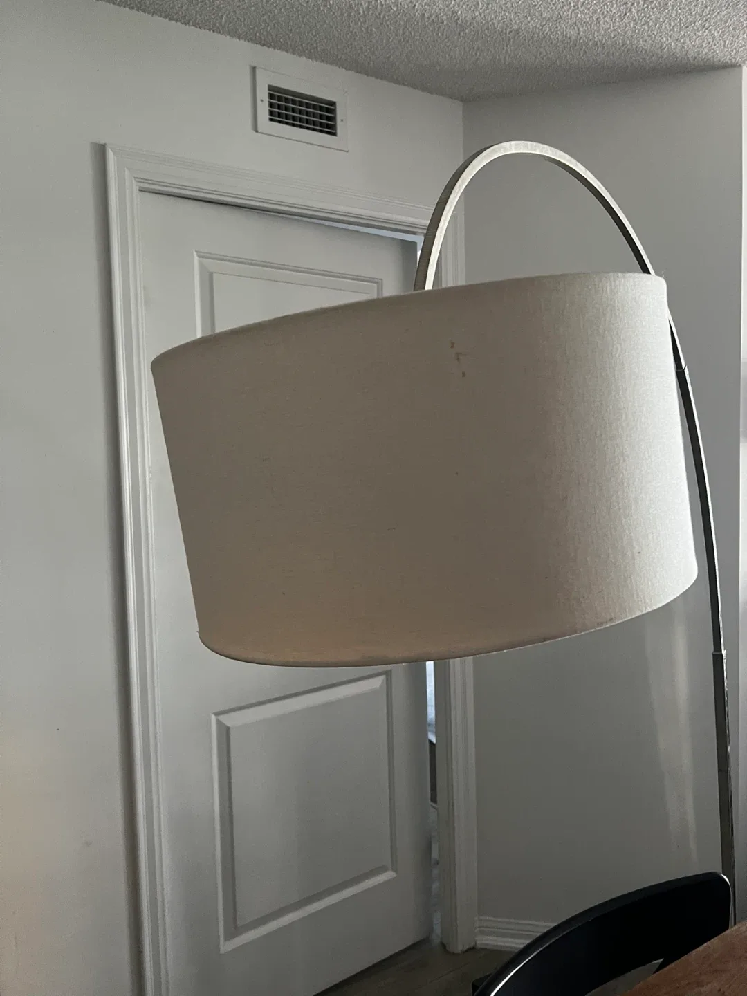 Off white and silver Floor lamp lounge style image indicator(3)