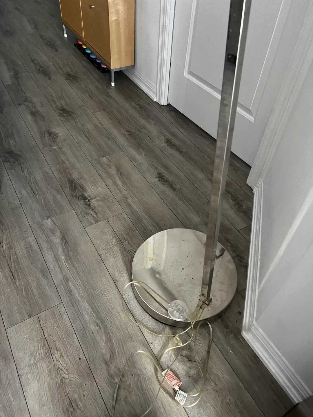 Off white and silver Floor lamp lounge style image indicator(2)