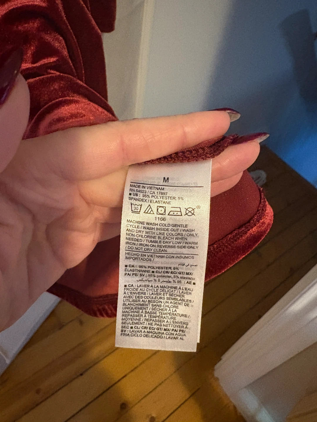 Old Navy Velvet Dress - Size M - photo 5