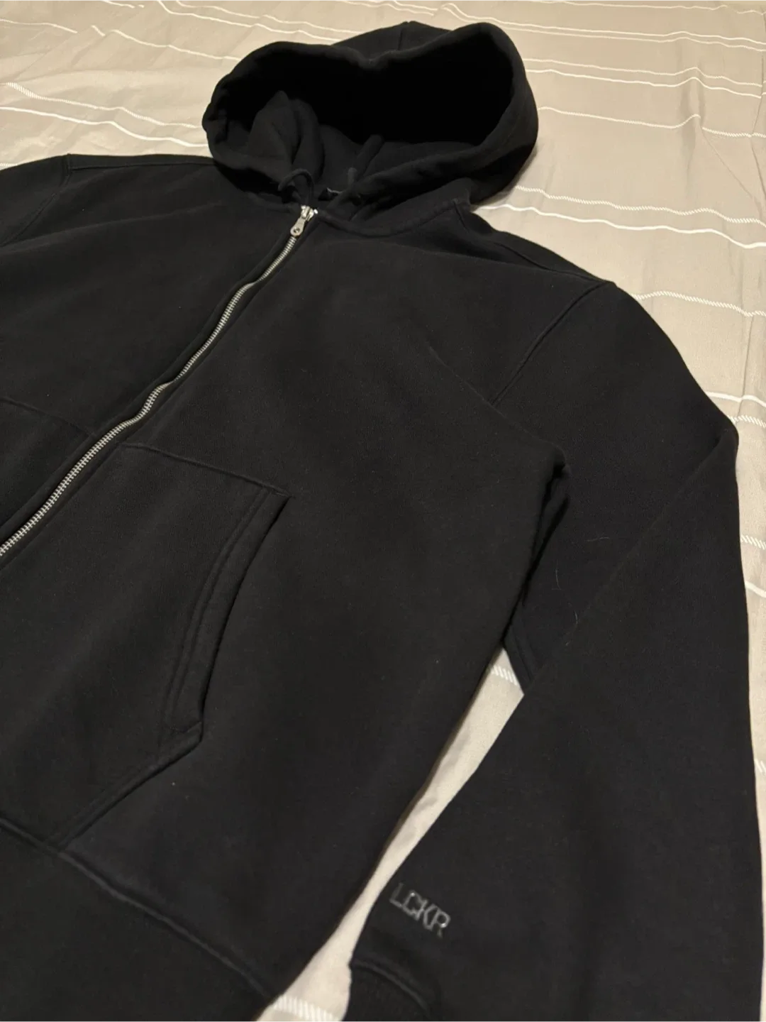 LCKR Black Hoodie and Sweatpants Set thumbnail