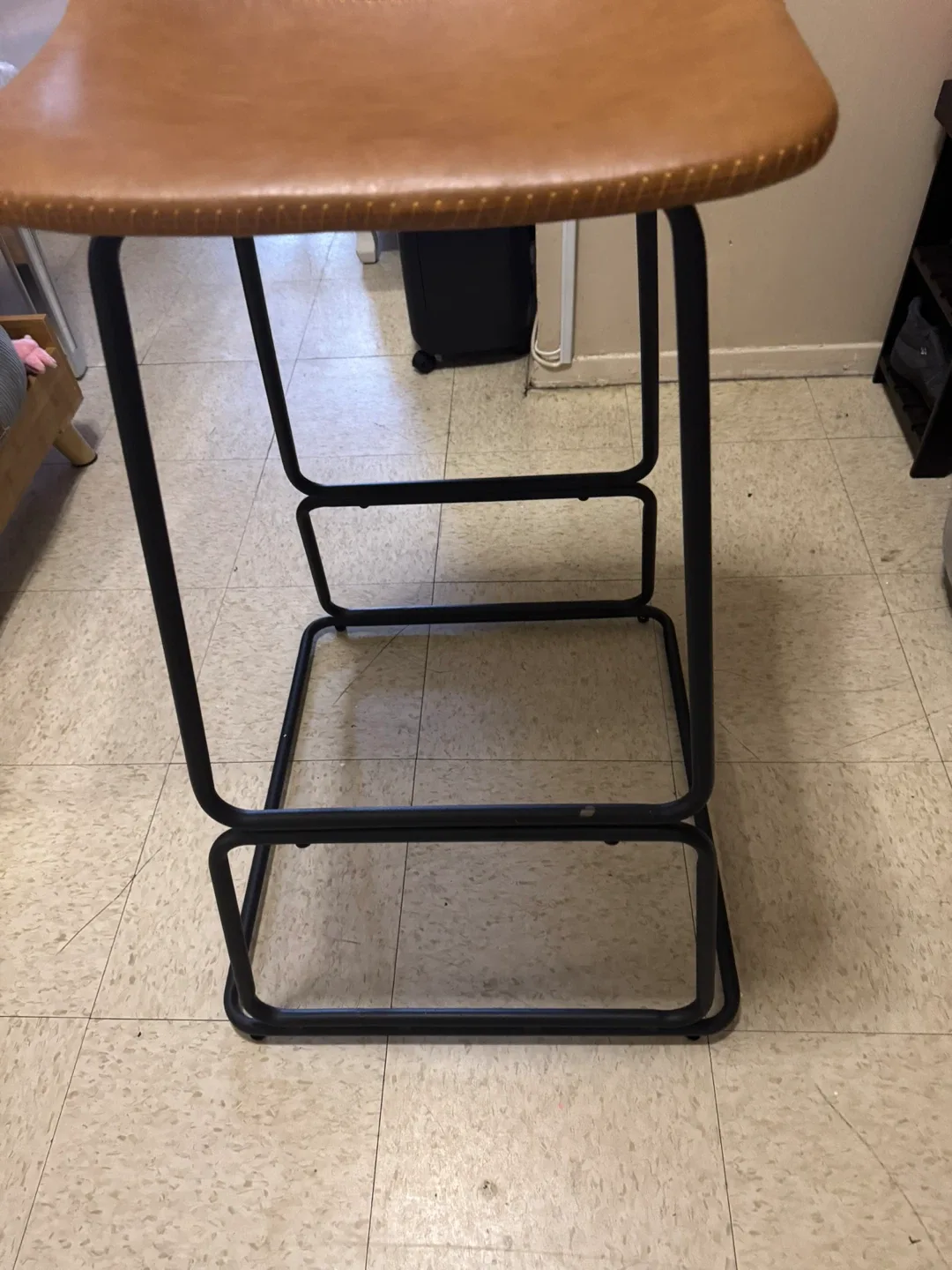 Brown Leather Bar Stool 2 pairs image indicator(3)