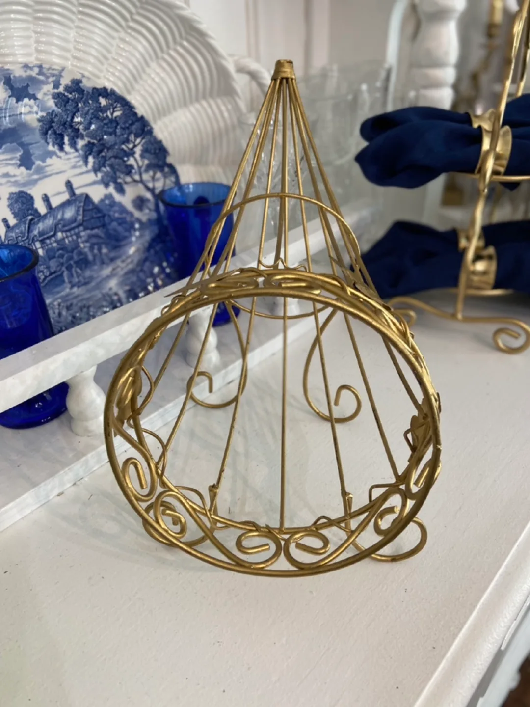 Gold Metal Cornucopia Basket image indicator(2)