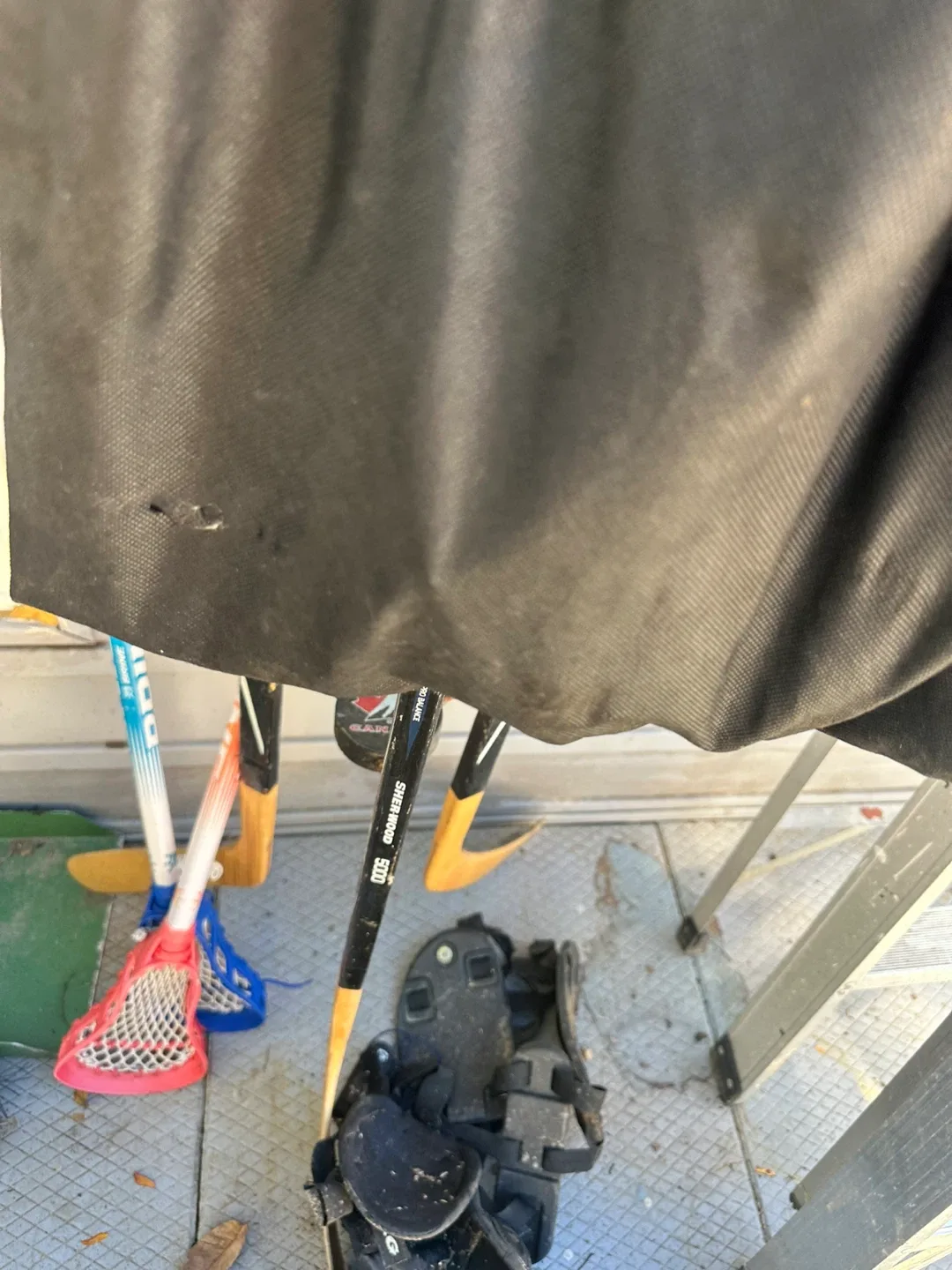 Hockey Gear: Sticks, Bag, Pads, and More! image indicator(6)