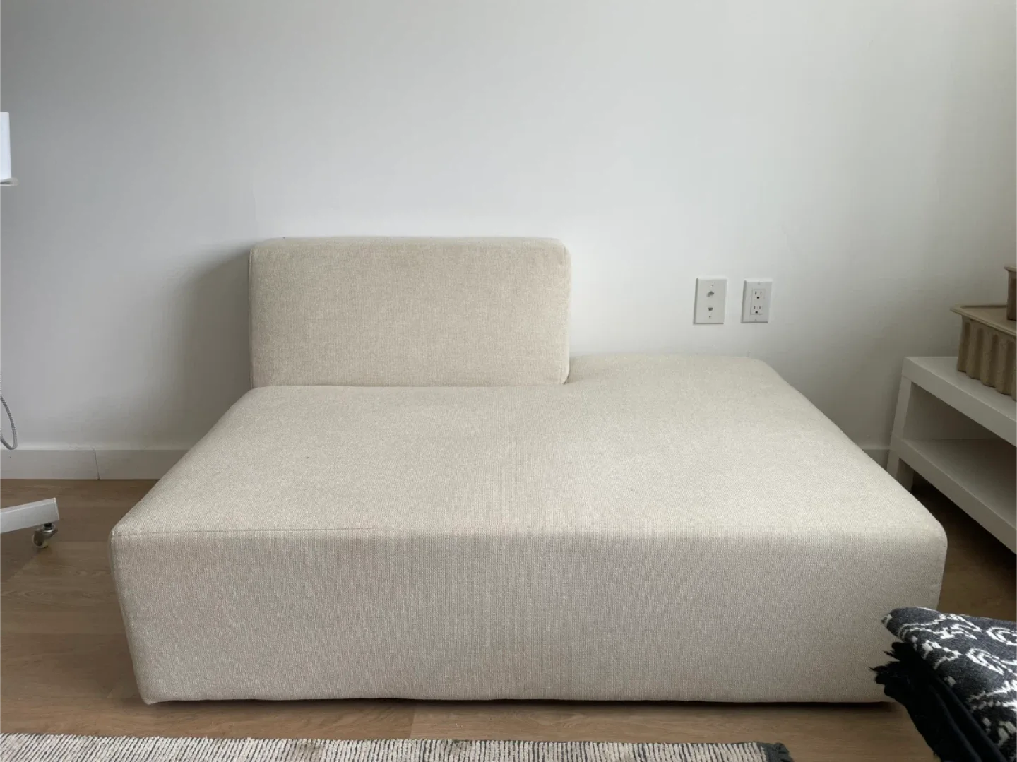 FLOYD HOME Lounge Piece - Light Beige image indicator(3)