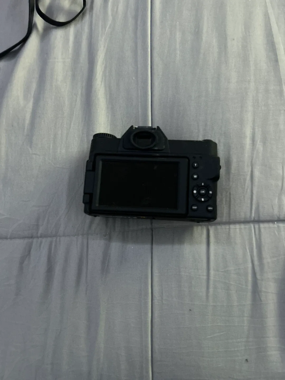 4K Ultra HD Digital Camera DOESNT TURN ON image indicator(2)