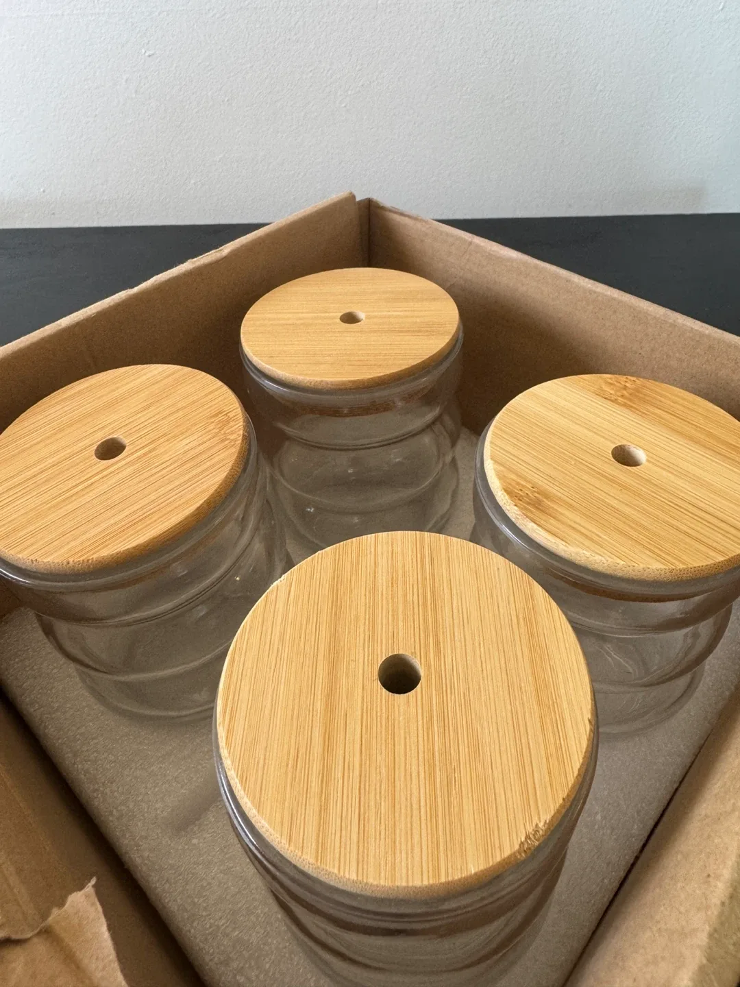 4 Glass Jars with Bamboo Lids image indicator(3)