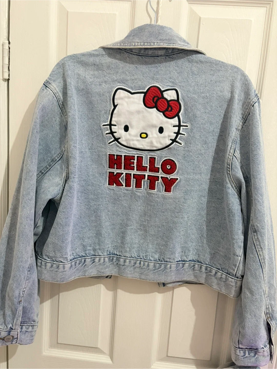 Hello Kitty Denim Jacket by Sanrio (S/M/L) image indicator(3)