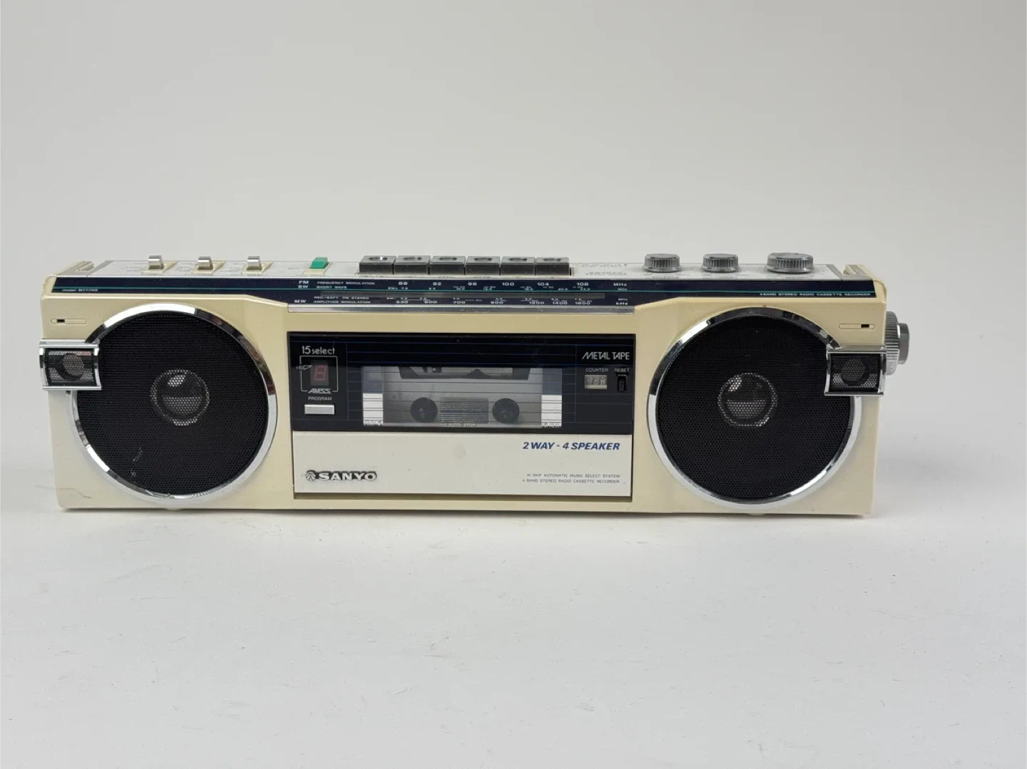 Vintage Sanyo M7770K Stereo Radio Cassette Recorder thumbnail
