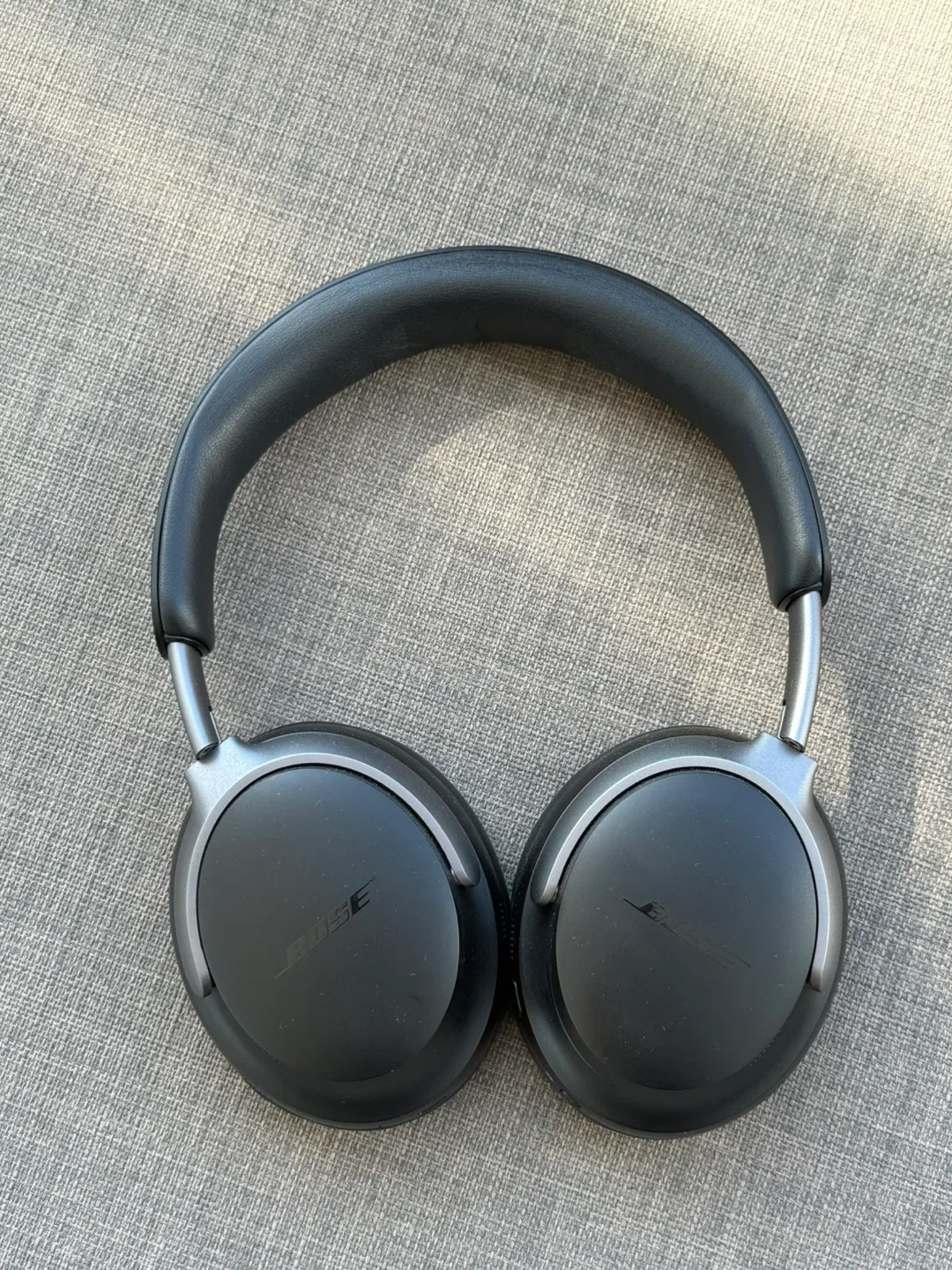 Bose QuietComfort Ultra Headphones thumbnail