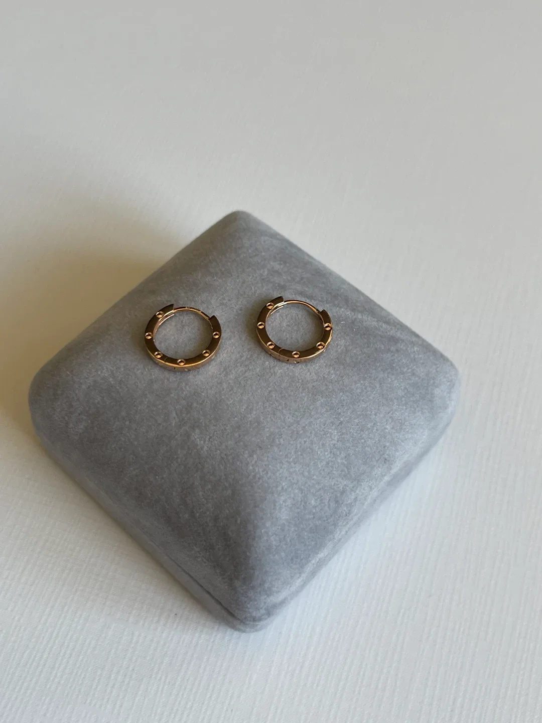 18K Rose Gold Hoop Earrings (Brand New) image indicator(5)