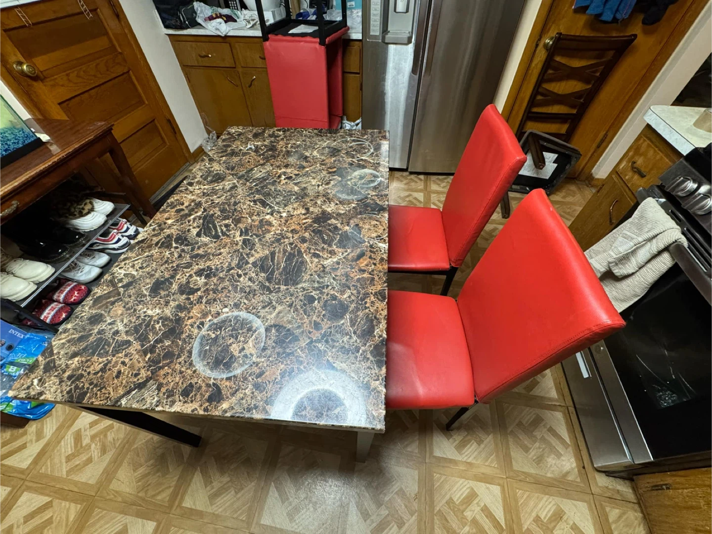 Dining Table with 4 Red Chairs - photo 2