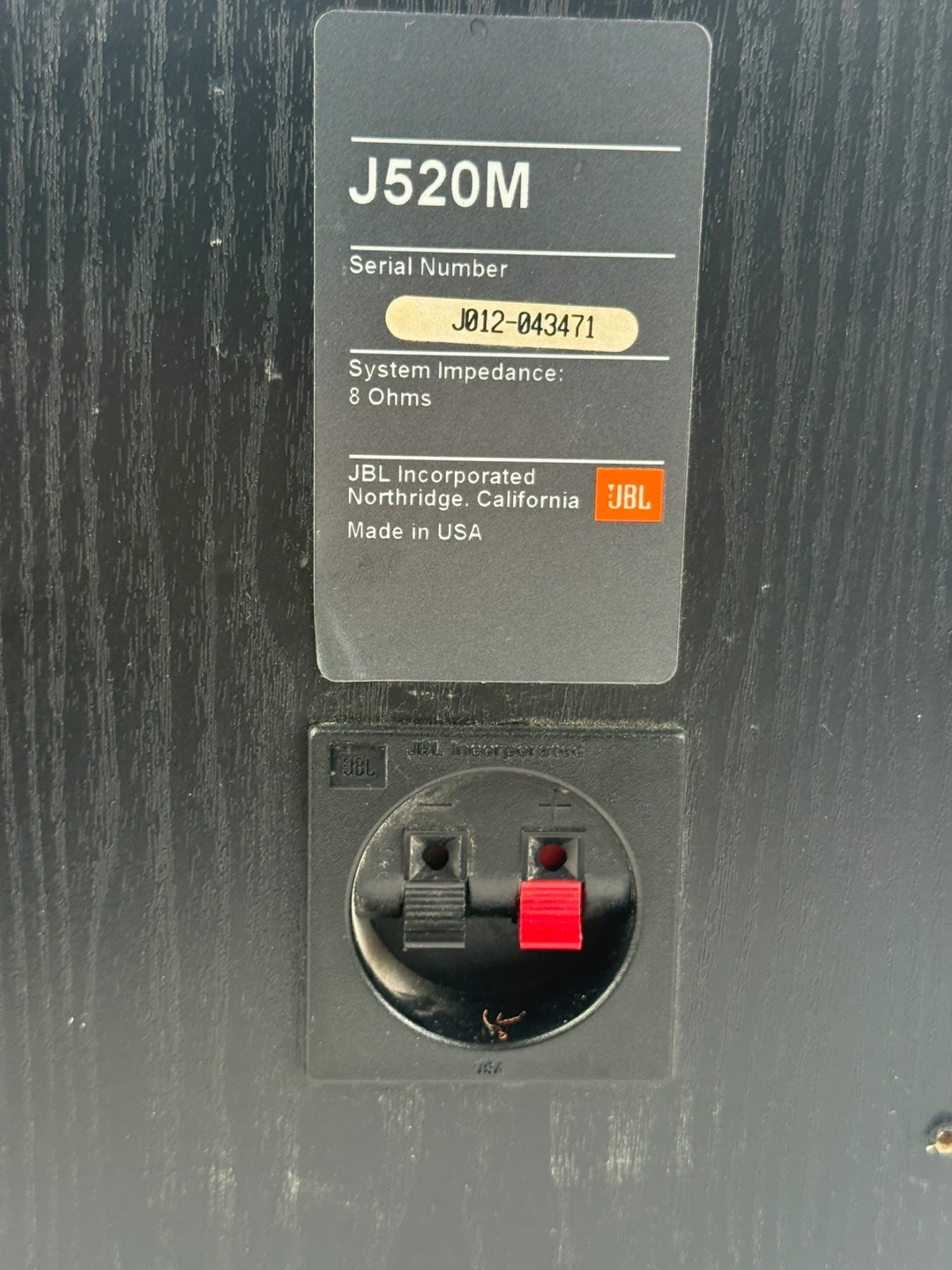 JBL J520M Bookshelf Speakers - Pair | Karrot