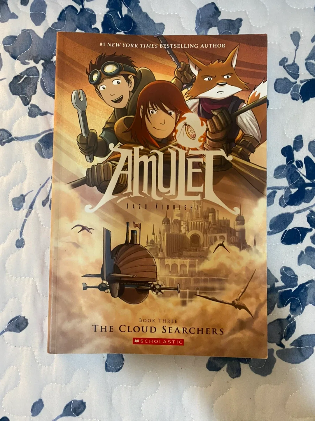 Amulet Book Series by Kazu Kibuishi image indicator(4)