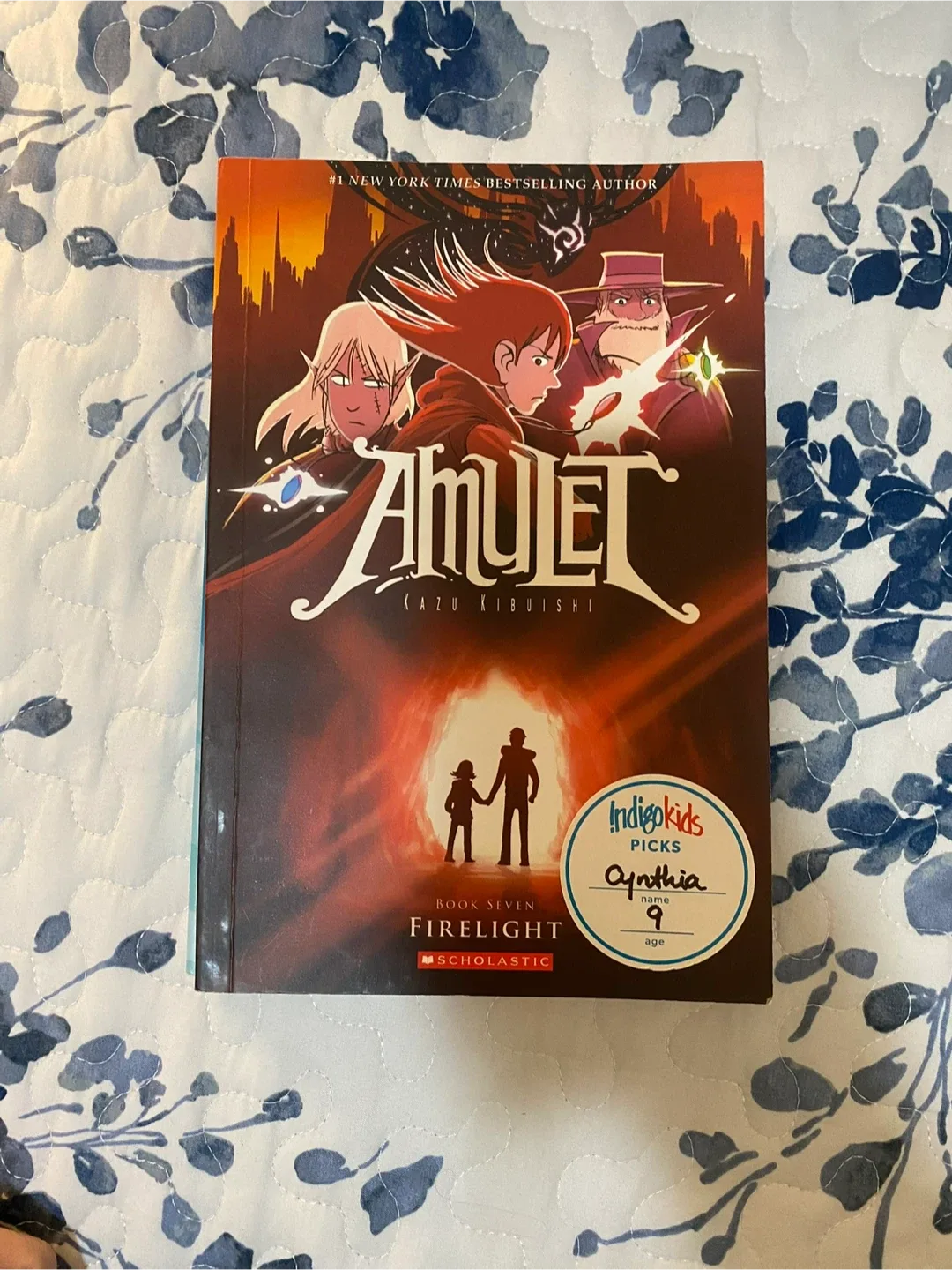 Amulet Book Series by Kazu Kibuishi image indicator(8)