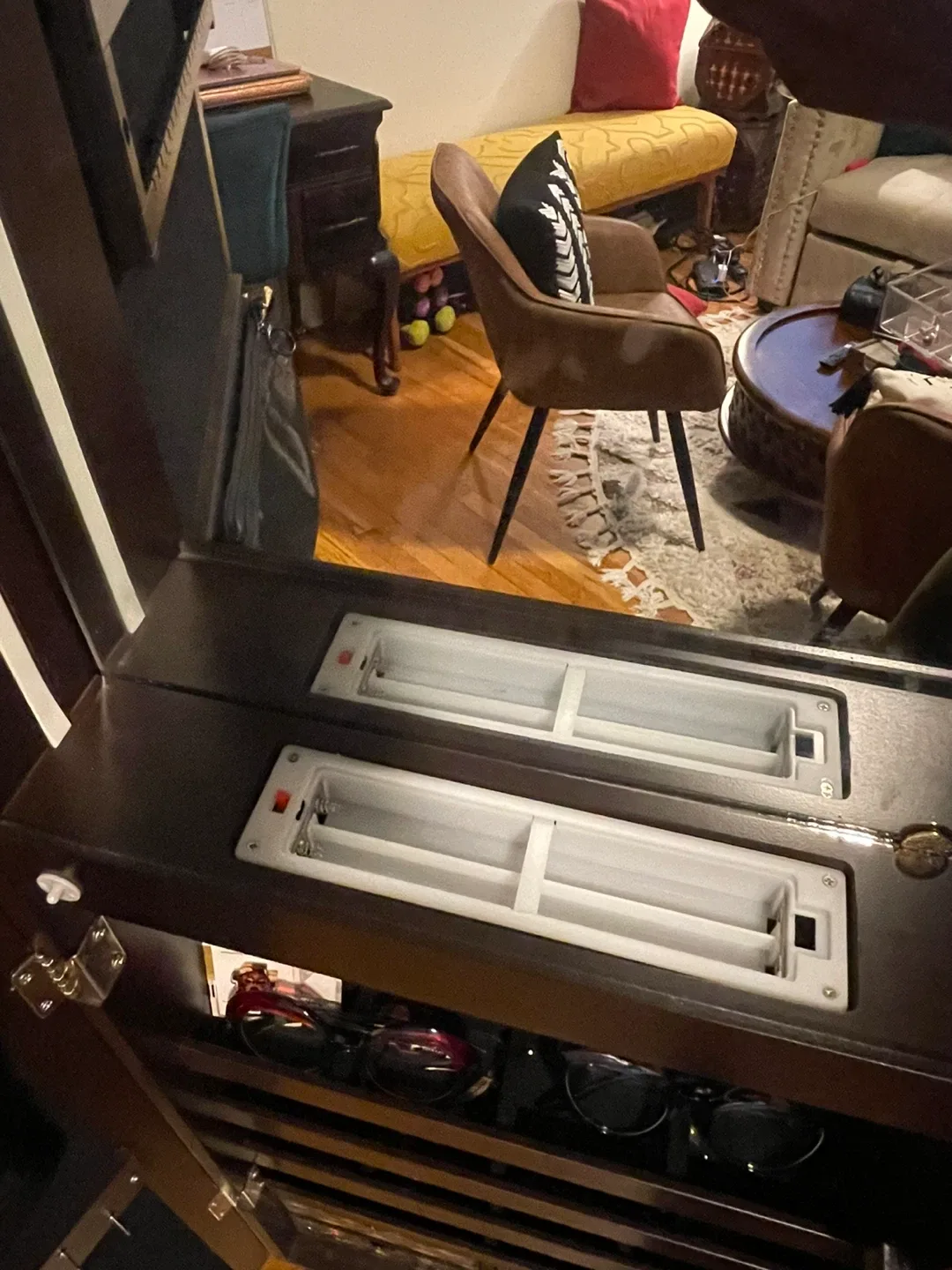 Standing Jewelry Armoire Mirror - Brown image indicator(4)