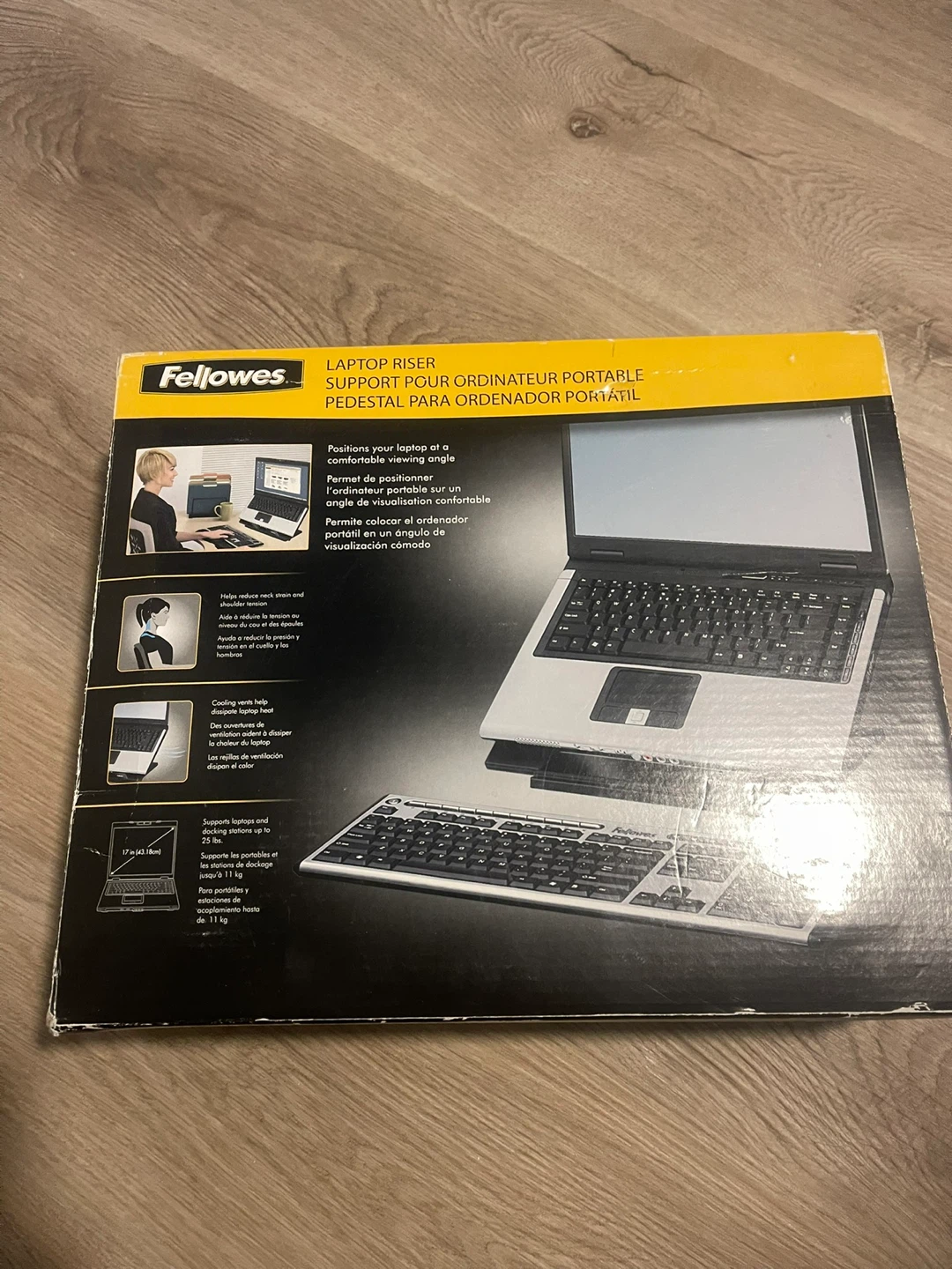 Fellowes Laptop Riser - Adjustable Angle