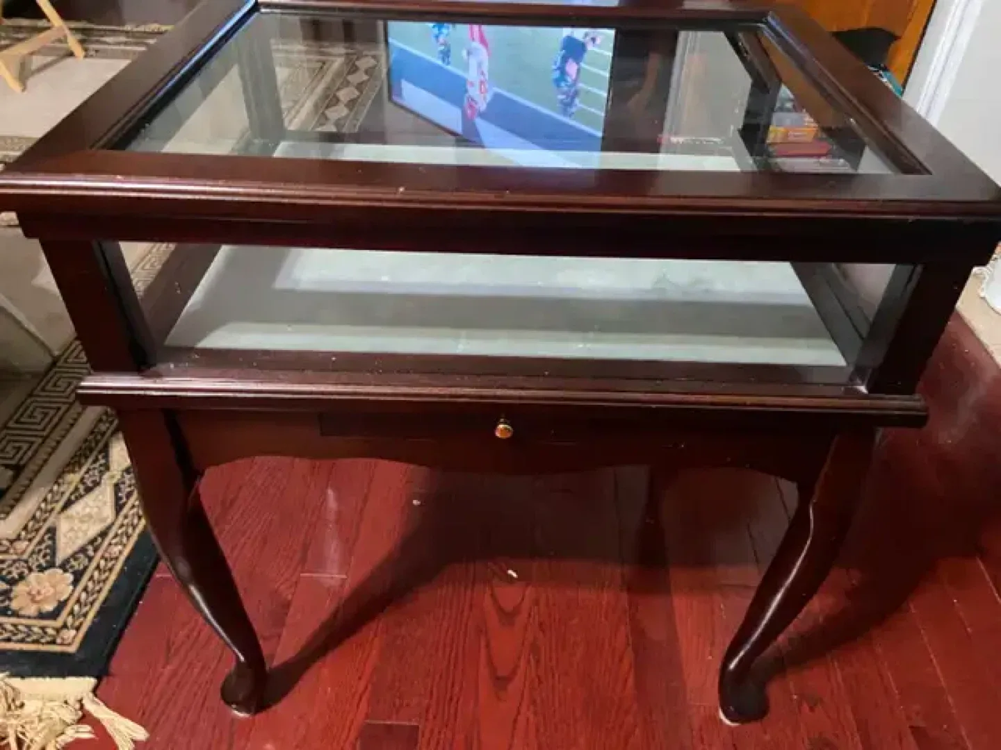 Display Coffee Table with Glass Top image indicator(9)