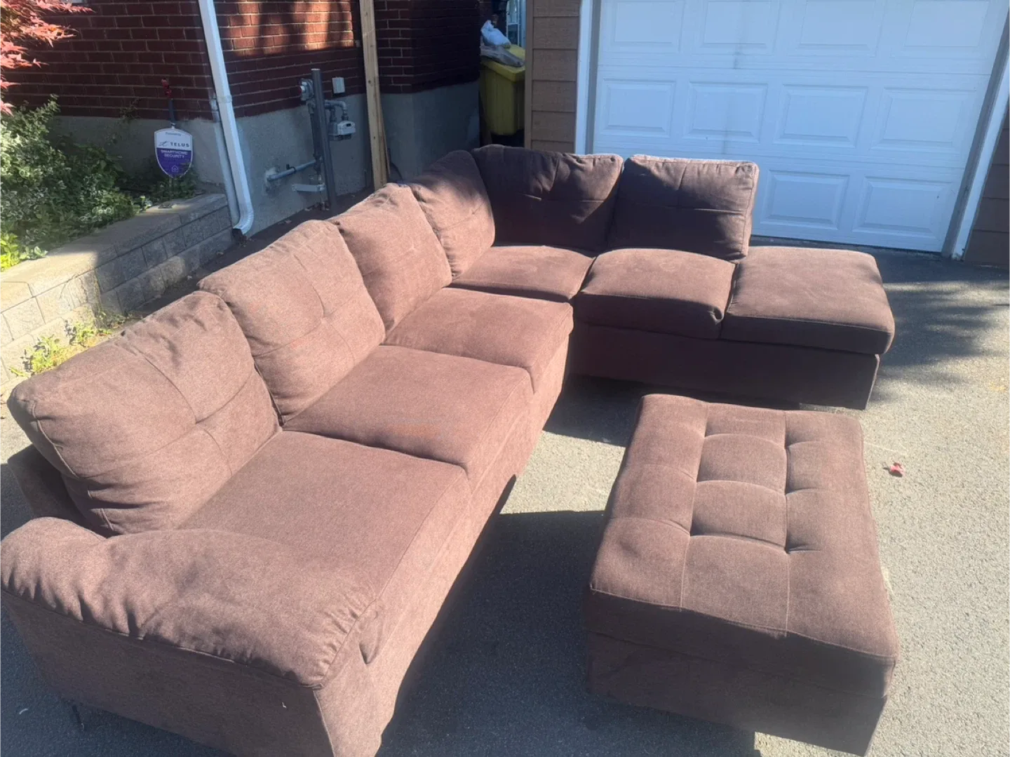 Brown Sectional Couch with Ottoman image indicator(3)