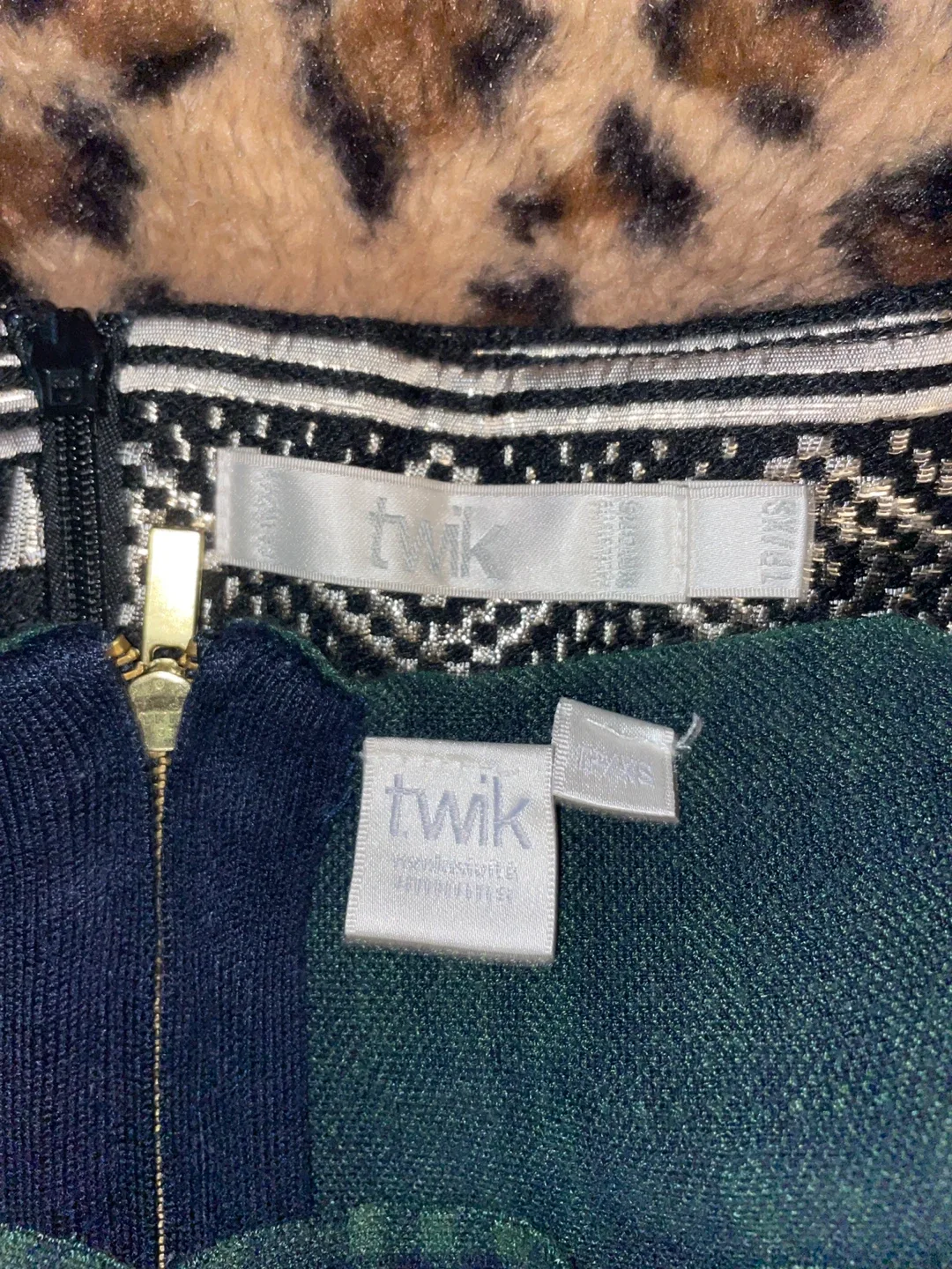 Twik Skirt Bundle image indicator(3)