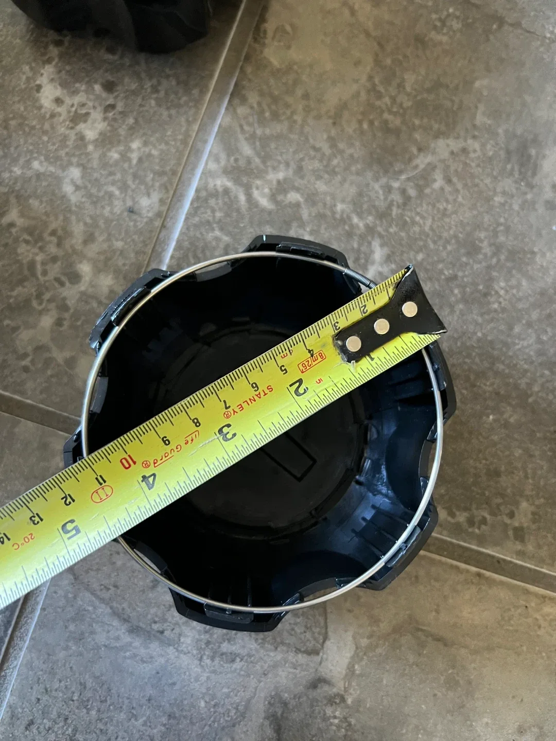 Nissan Wheel Center Caps - Set of 4 image indicator(2)