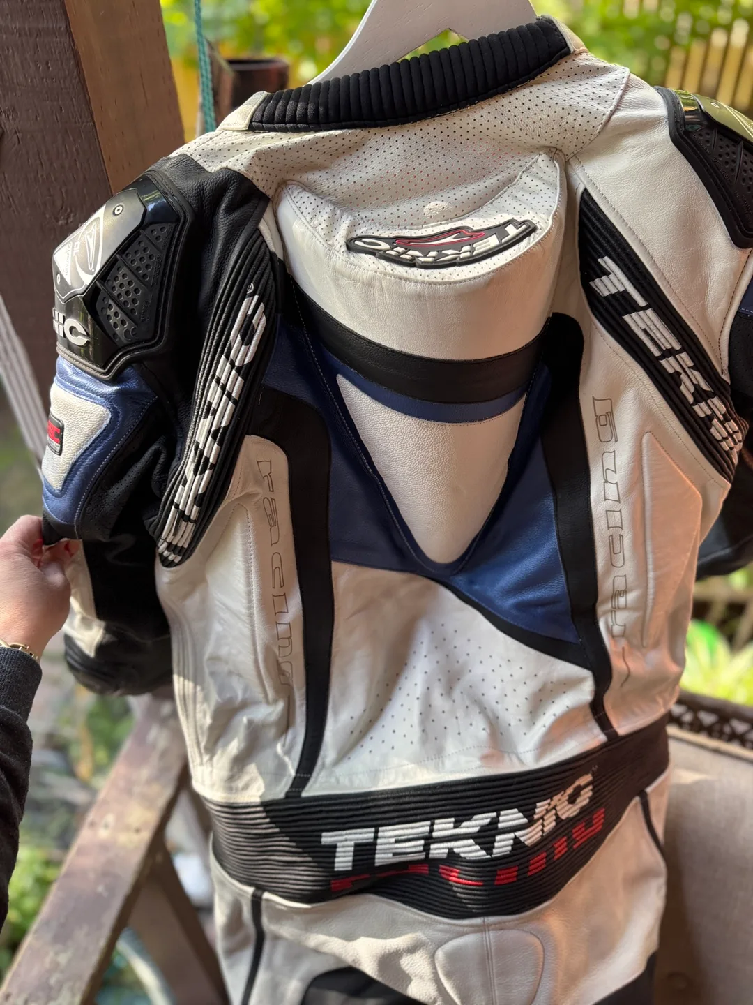 Teknic Racing Leather Motorcycle Suit size 44 image indicator(4)