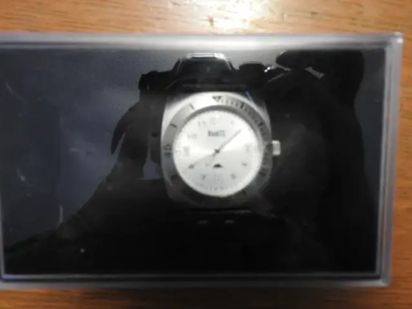 Roots Watch with Box image indicator(2)