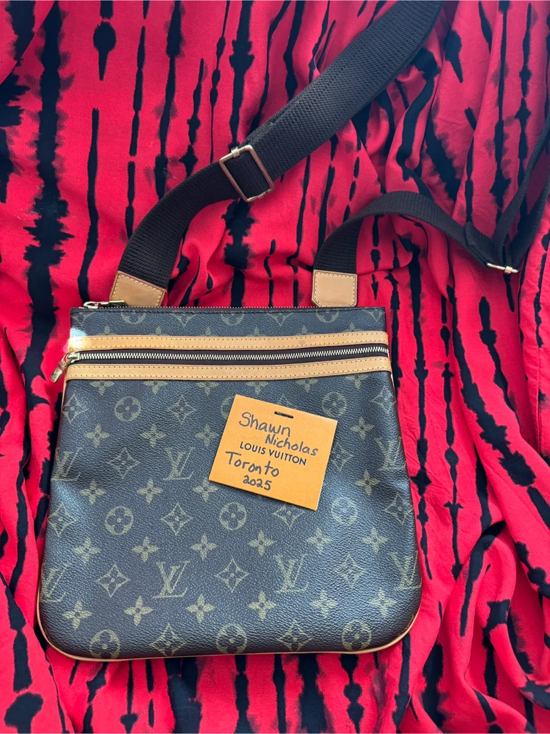 Louis Vuitton Monogram Pochette Bosphore thumbnail