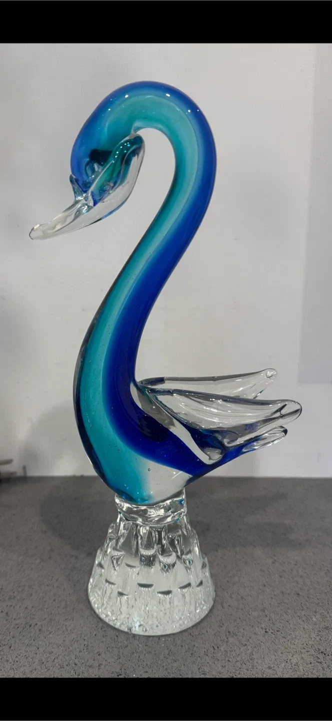 Hand Blown Art Glass Sculpture image indicator(2)