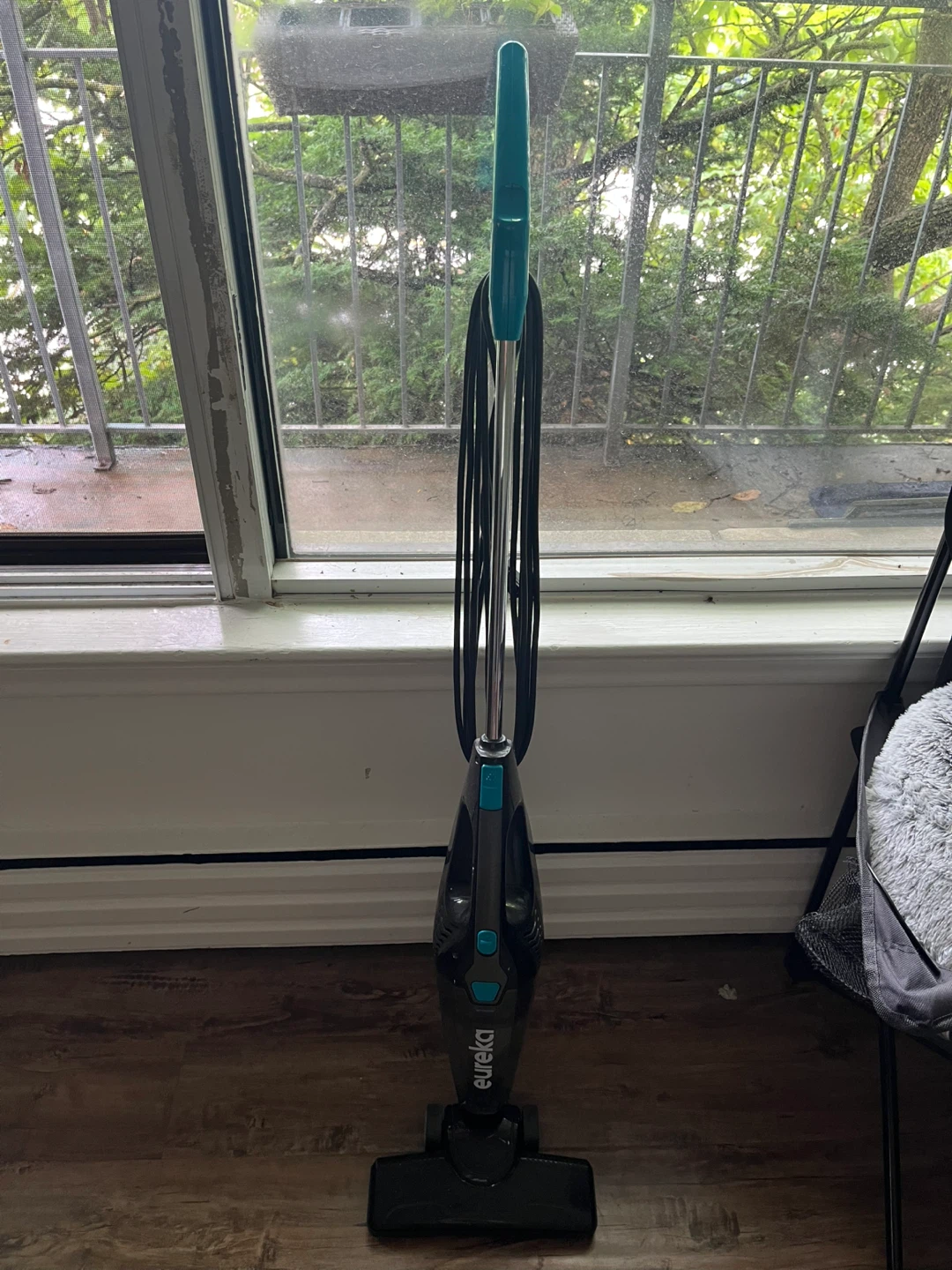 Eureka NES312C Corded Stick Vacuum - Navy Blue - photo 5