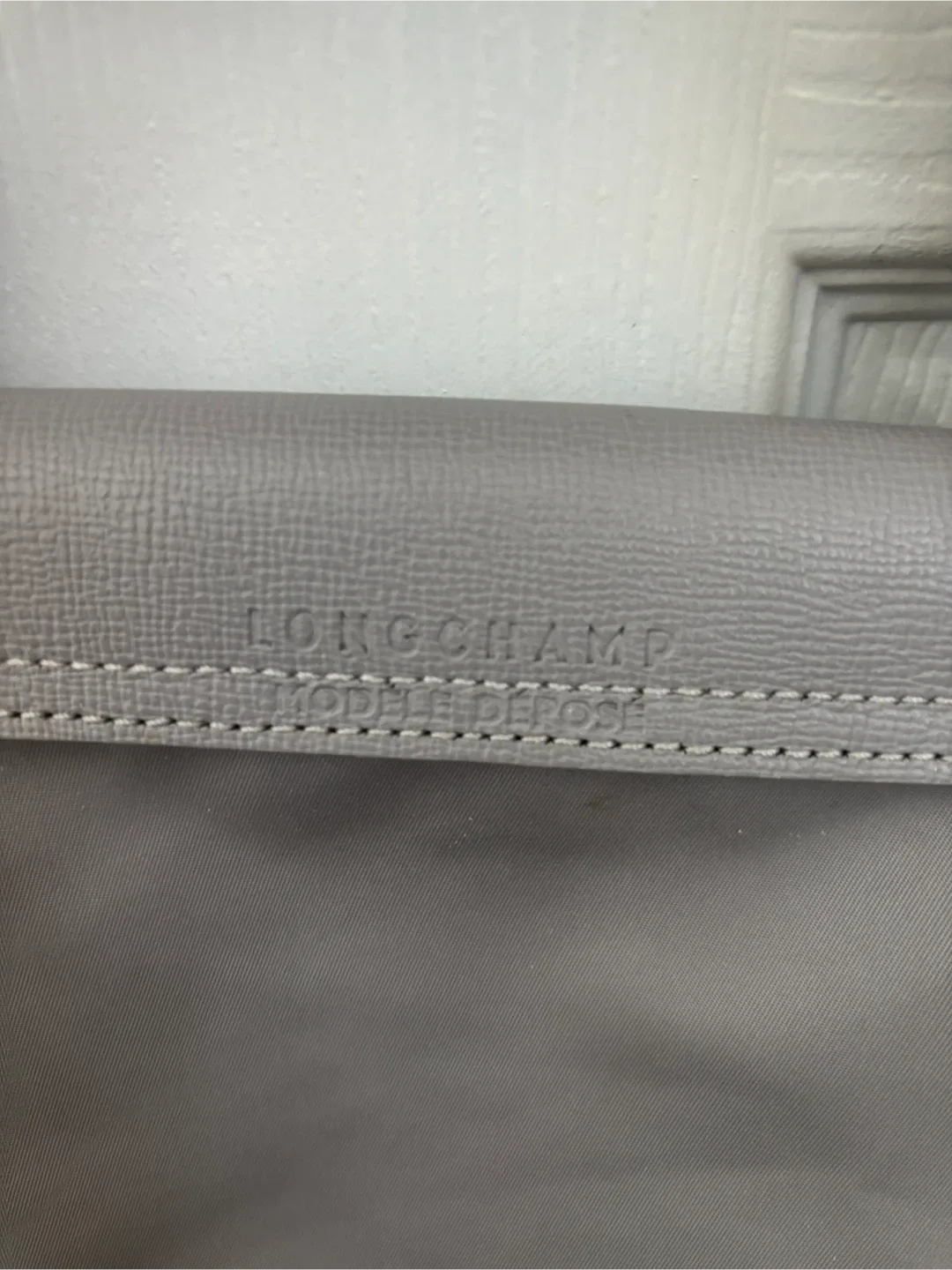 Genuine Longchamp Grey Tote Bag image indicator(3)