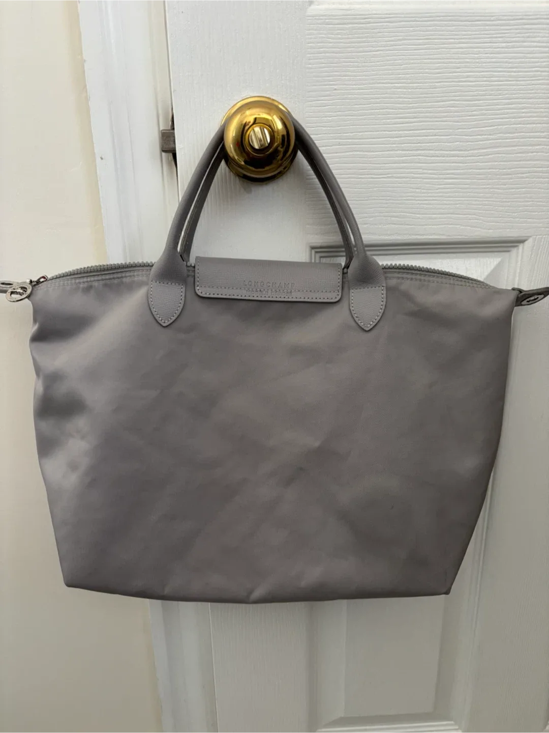 Genuine Longchamp Grey Tote Bag image indicator(2)