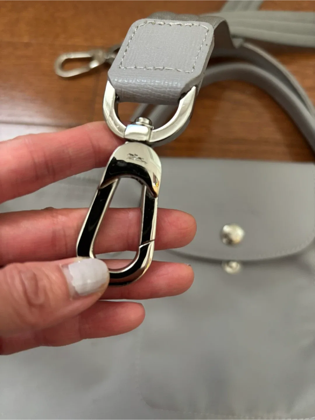 Genuine Longchamp Grey Tote Bag image indicator(8)