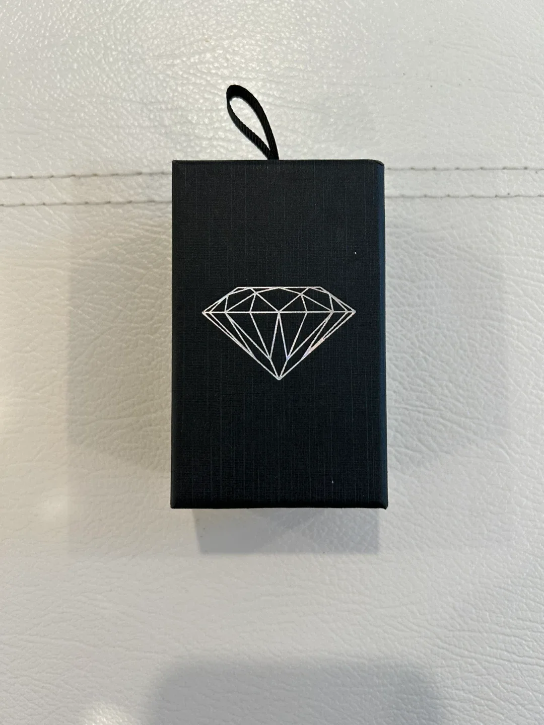 New Lovisa Diamond Simulants Earrings thumbnail