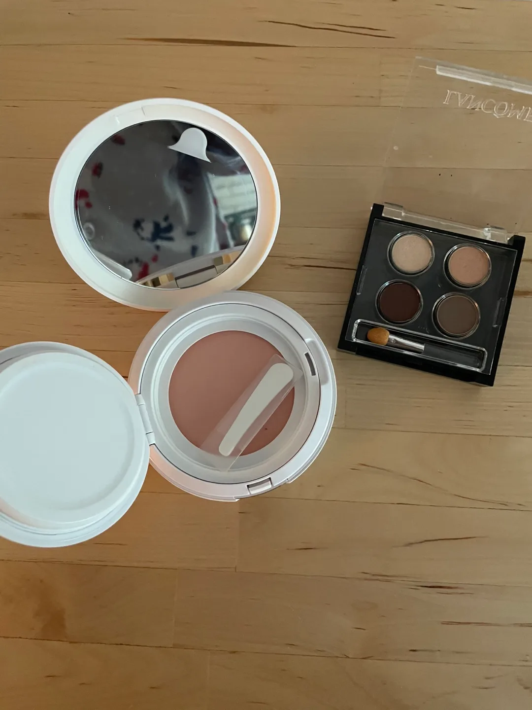 Lancôme Makeup Set image indicator(2)
